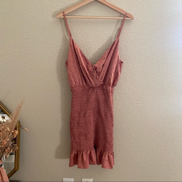 Sold Storia polka dot pink ruched mini dress - Picture 2 of 7